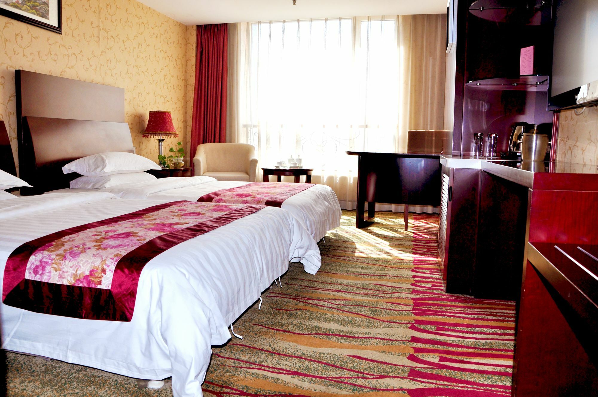 Dalian New Garden Hotel Exterior foto
